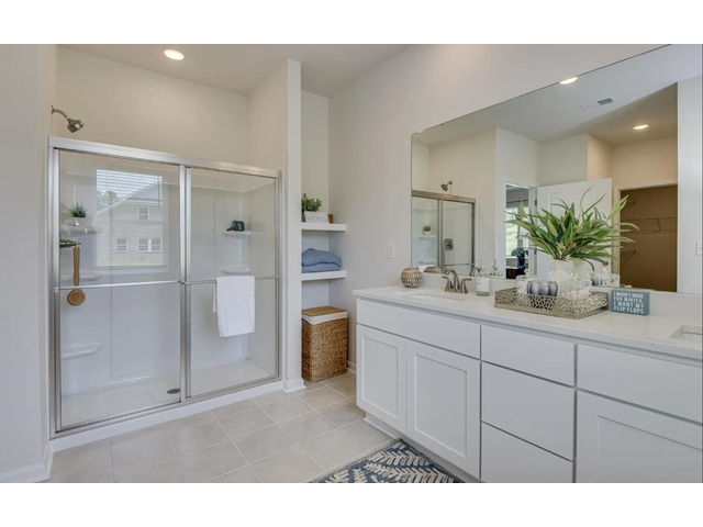 Photo of 1021 Skidaway Drive