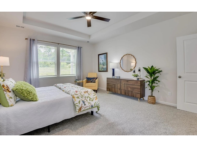 Photo of 1021 Skidaway Drive