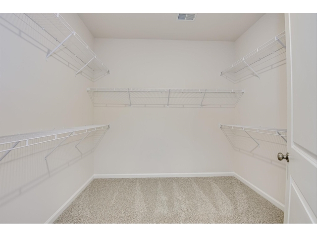 Photo of 1021 Skidaway Drive