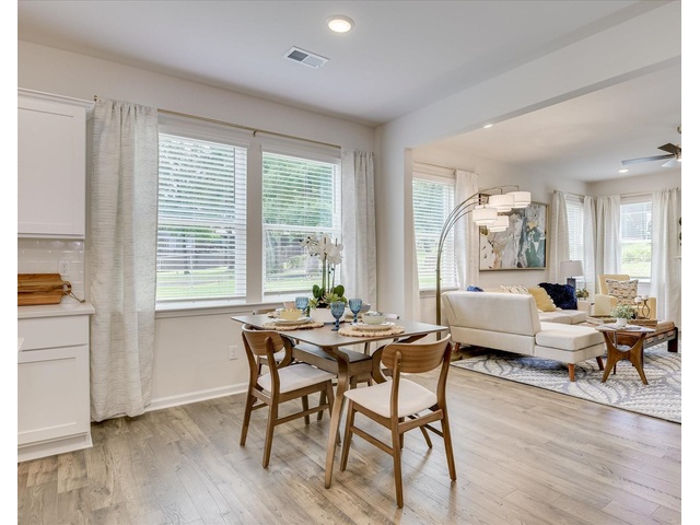 Photo of 1021 Skidaway Drive