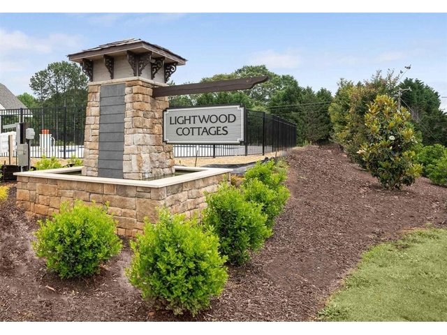Photo of 3274 Cypress Hollow Drive Photo of 3274 Cypress Hollow Drive