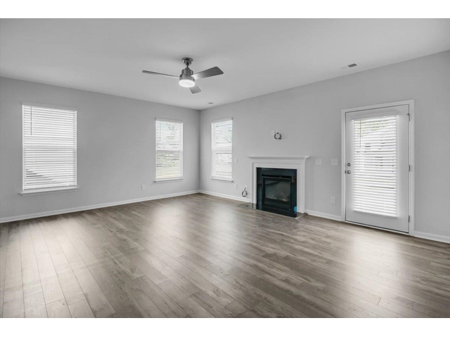 Photo of 2016 Zanes Creek Drive Photo of 2016 Zanes Creek Drive