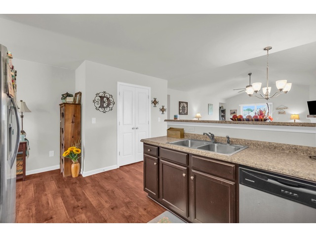 Photo of 651 Willow Bank Landing Photo of 651 Willow Bank Landing