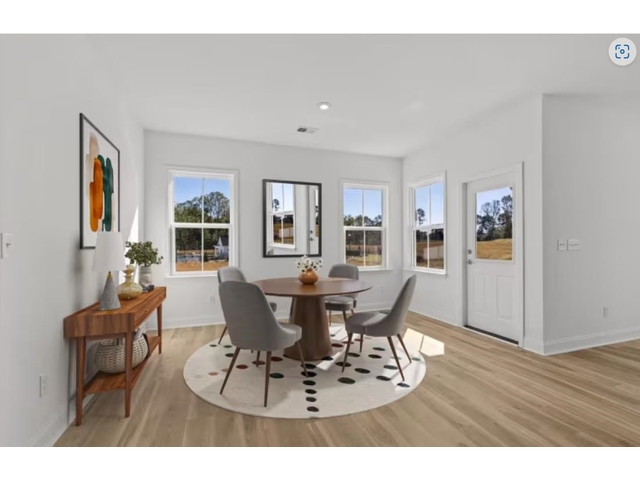 Photo of 1027 Whitefox Drive