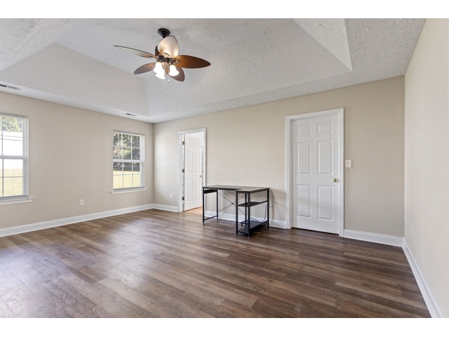Photo of 661 Hibbard Farm Road