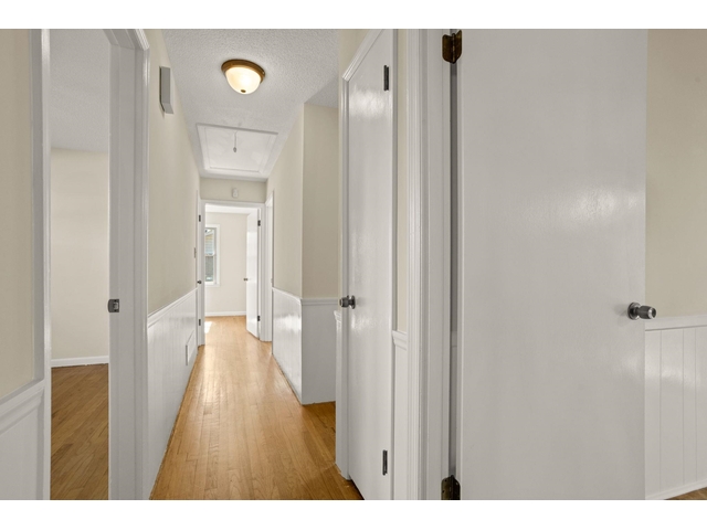 Photo of 489 Neville Street