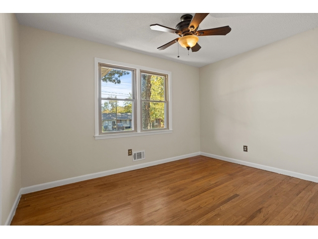 Photo of 489 Neville Street