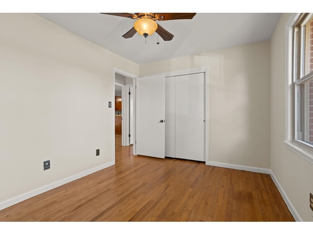 Photo of 489 Neville Street