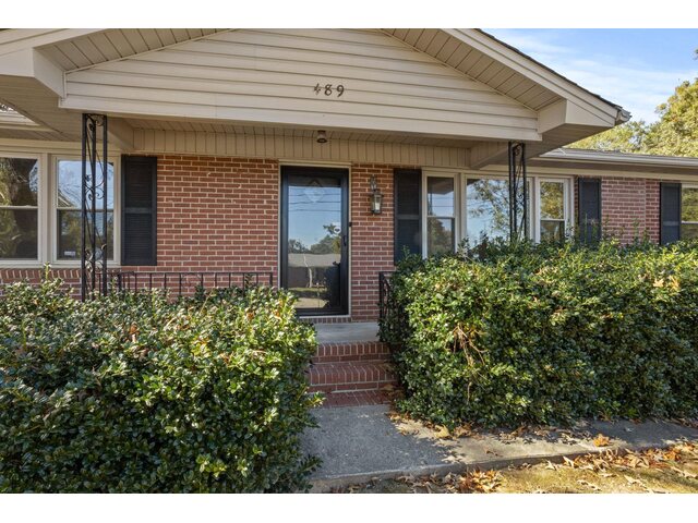 Photo of 489 Neville Street