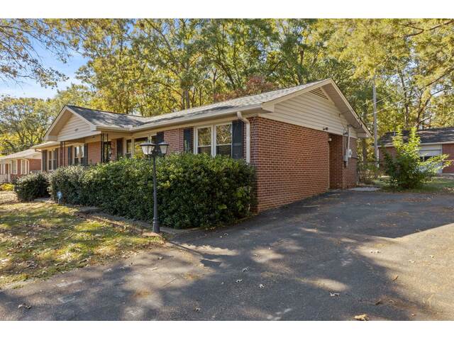 Photo of 489 Neville Street