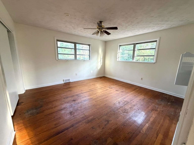 Photo of 3832 Maid Marion Lane