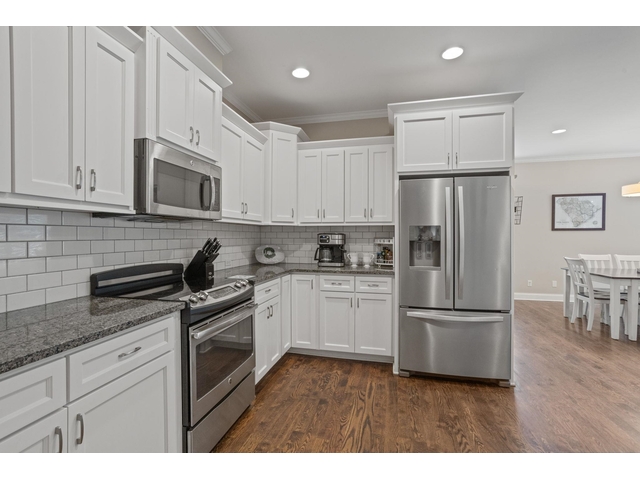 Photo of 211 Piper Glen Lane