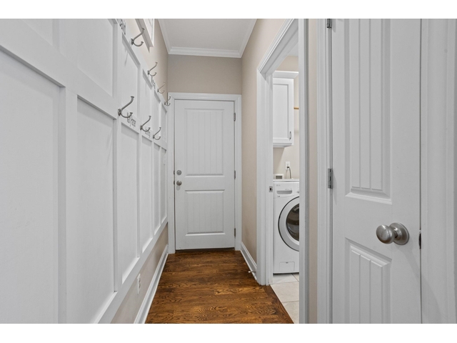 Photo of 211 Piper Glen Lane