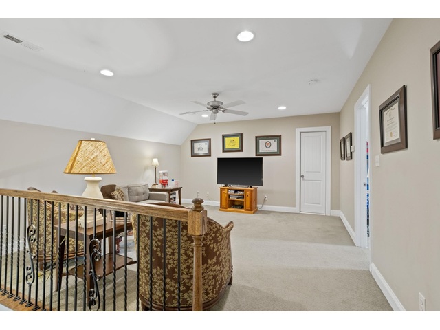 Photo of 211 Piper Glen Lane