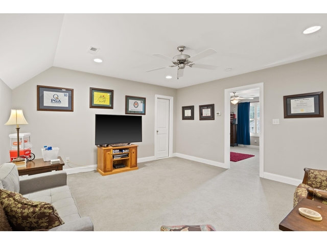 Photo of 211 Piper Glen Lane