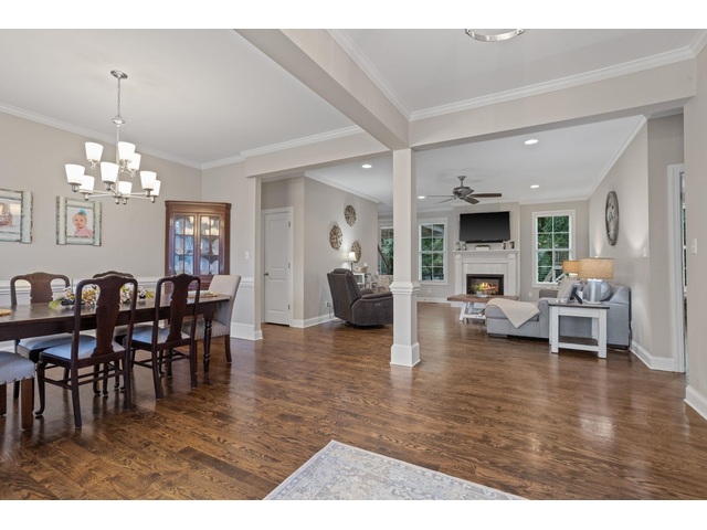 Photo of 211 Piper Glen Lane