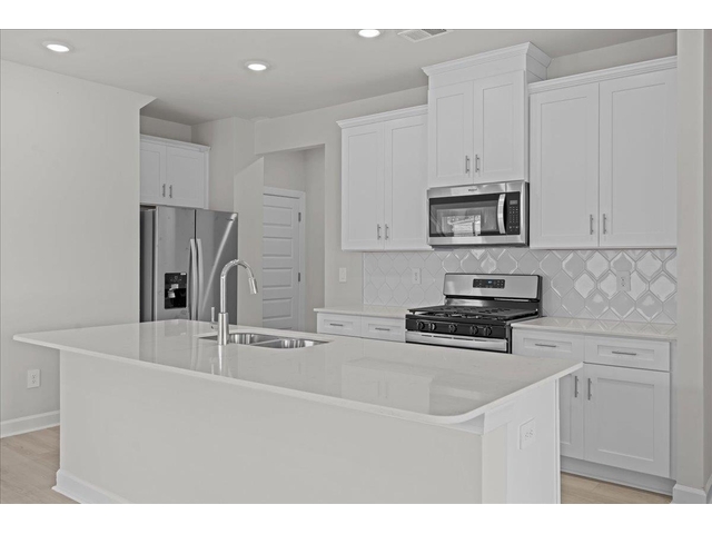 Photo of 658 Cozy Bluff Road