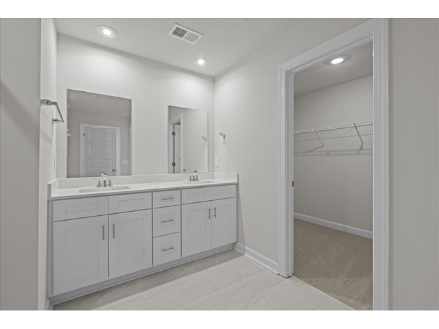 Photo of 658 Cozy Bluff Road