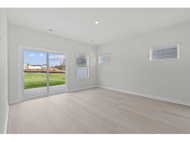 Photo of 658 Cozy Bluff Road