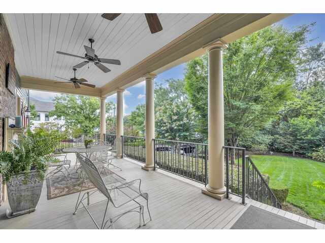 Photo of 571 E Main Street