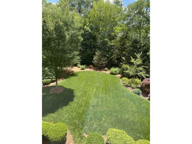 Photo of 571 E Main Street