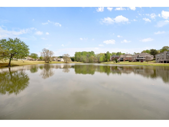 Photo of 455 Shoreline Boulevard Photo of 455 Shoreline Boulevard