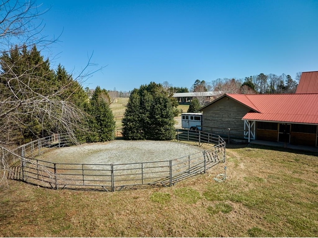 Photo of 226 John Smith Road
