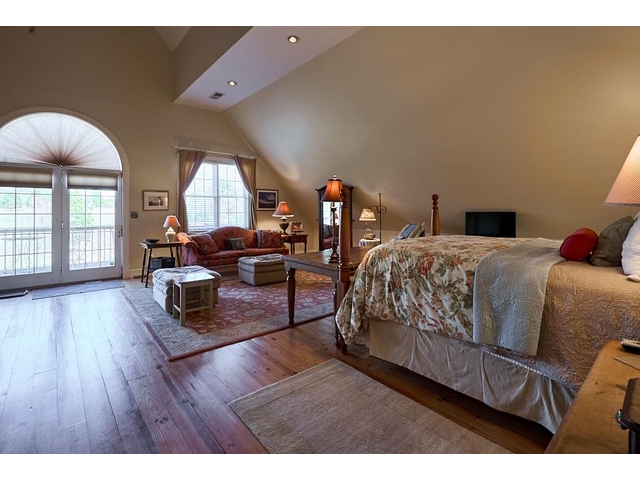 Photo of 226 John Smith Road