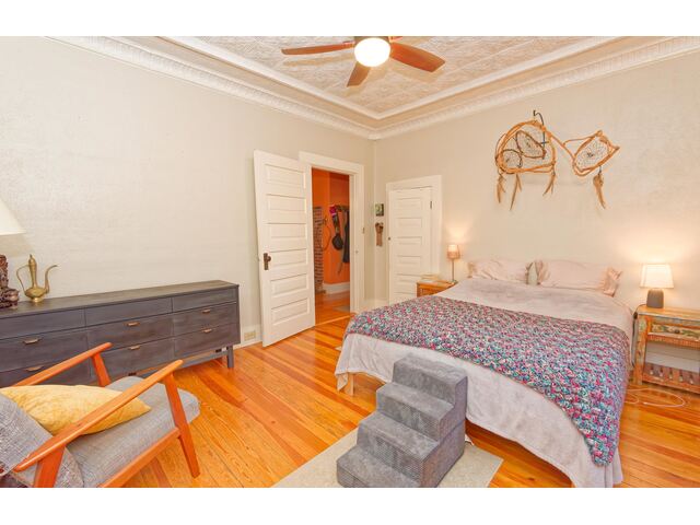 Photo of 700 N Trade Avenue