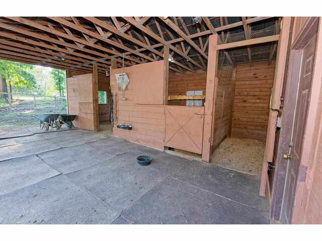 Photo of 700 N Trade Avenue