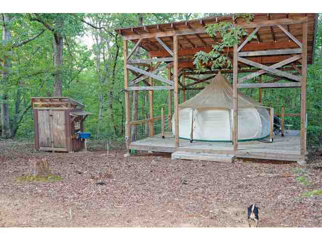 Photo of 700 N Trade Avenue