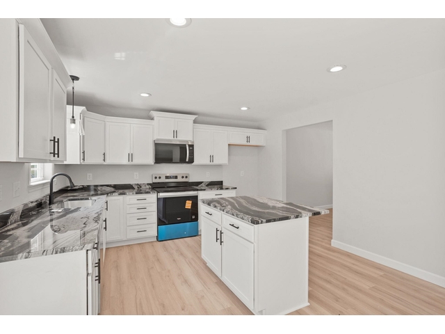 Photo of 7 Lyman Lake Road