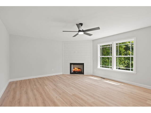 Photo of 7 Lyman Lake Road