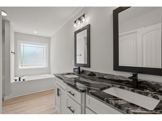 Photo of 7 Lyman Lake Road