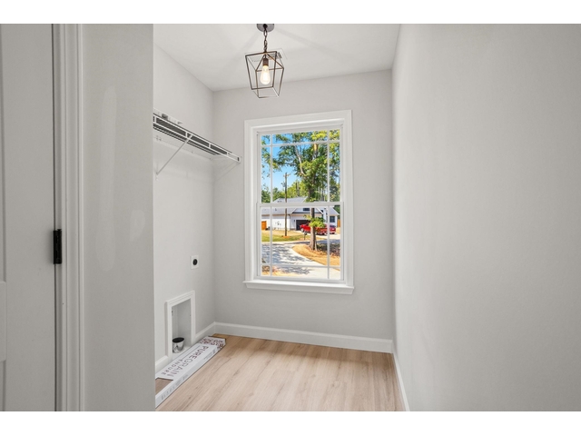 Photo of 7 Lyman Lake Road