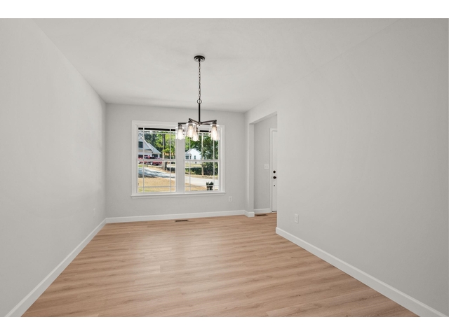 Photo of 7 Lyman Lake Road