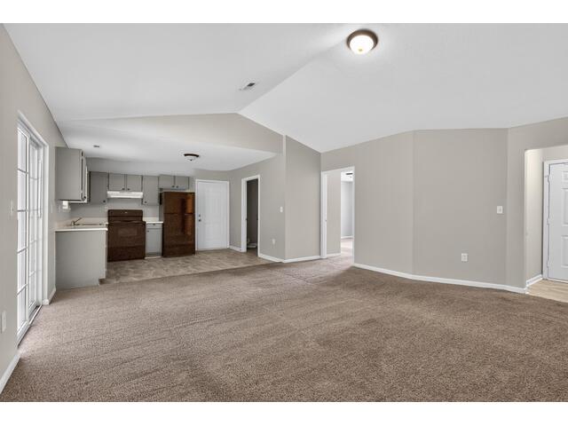 Photo of 1876 Tamara Way