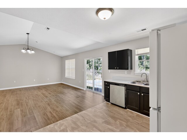 Photo of 1876 Tamara Way