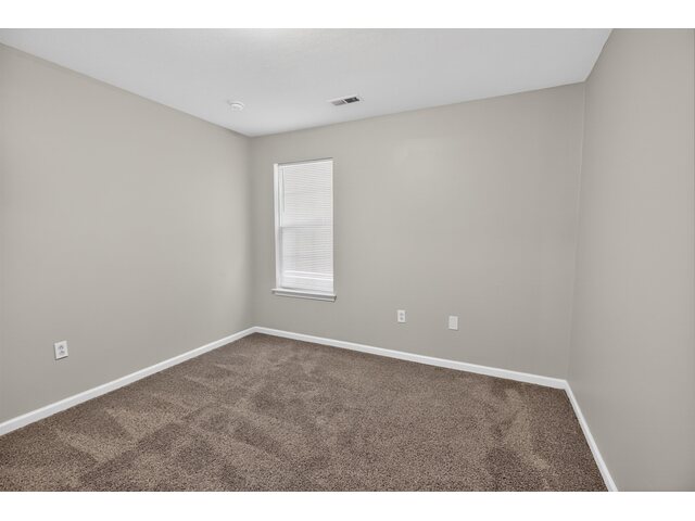 Photo of 1876 Tamara Way