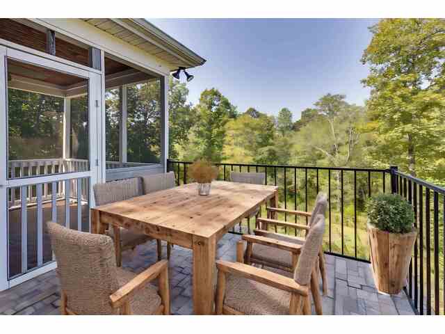 Photo of 319 Wexford Hills Court