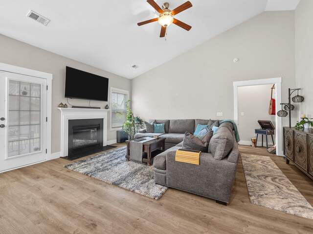 Photo of 262 E Pyrenees Drive Photo of 262 E Pyrenees Drive