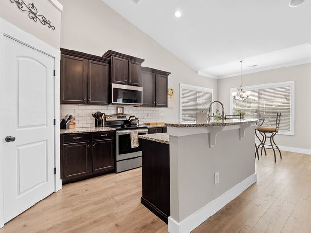Photo of 262 E Pyrenees Drive Photo of 262 E Pyrenees Drive