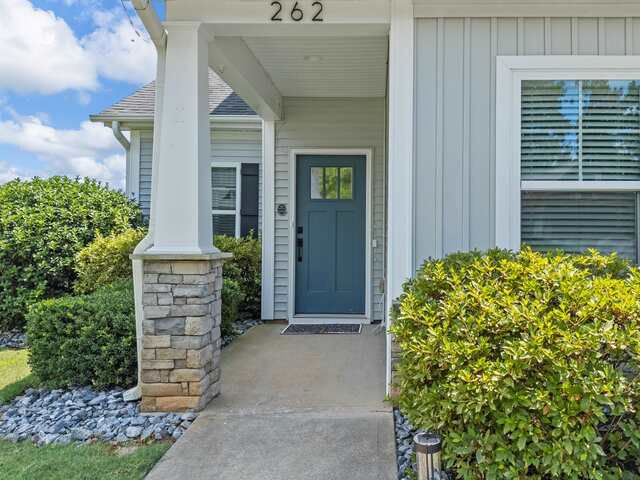 Photo of 262 E Pyrenees Drive Photo of 262 E Pyrenees Drive