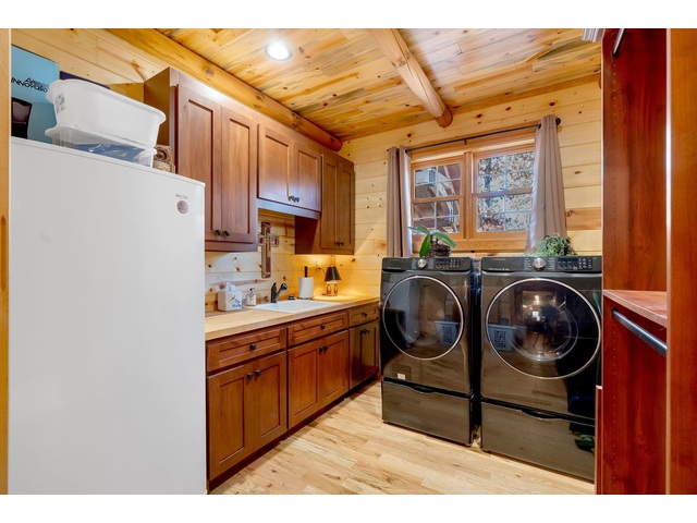 Photo of 480 Green Lake Road Road