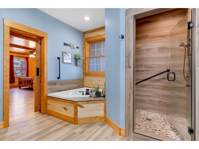 Photo of 480 Green Lake Road Road