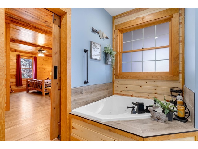 Photo of 480 Green Lake Road Road