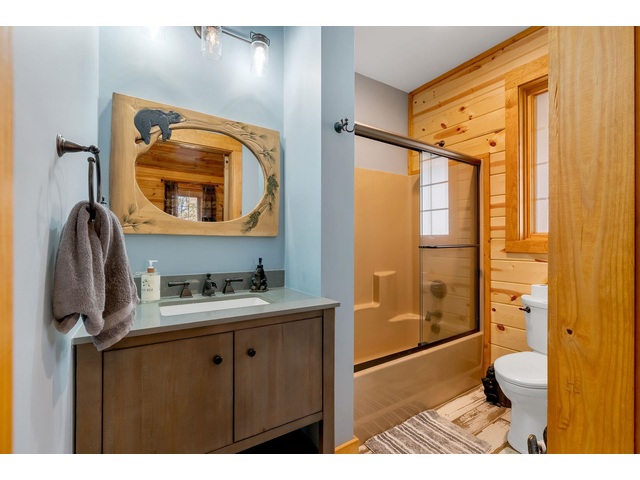 Photo of 480 Green Lake Road Road