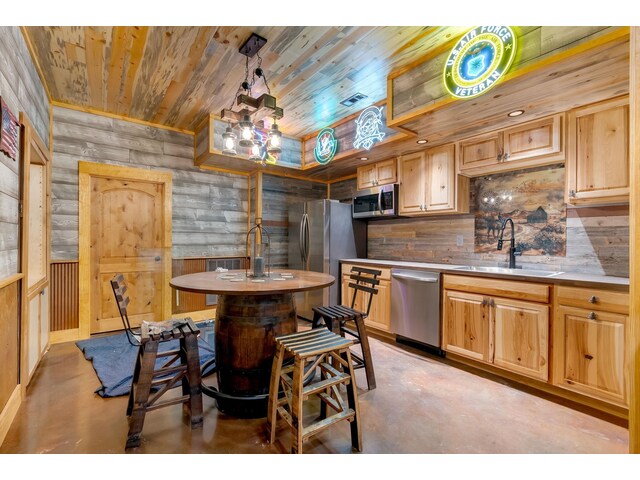 Photo of 480 Green Lake Road Road