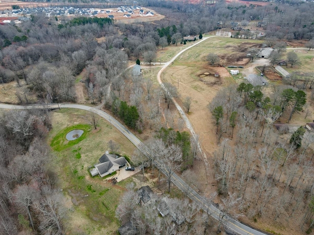 Photo of 166 Double Bridge Road