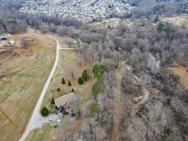 Photo of 166 Double Bridge Road